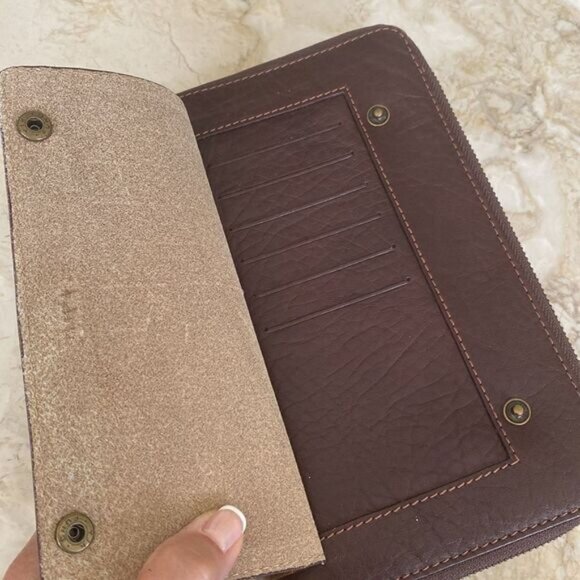 SKAP Leather Zippered Travel Wallet Large Unisex - Picture 9 of 14